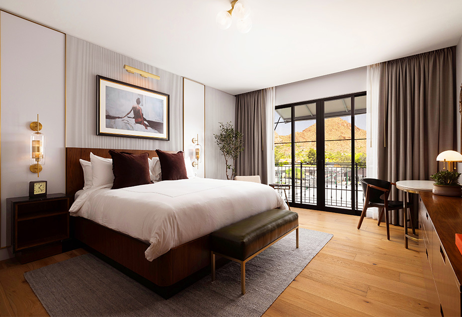 global ambassador hotel room king bed